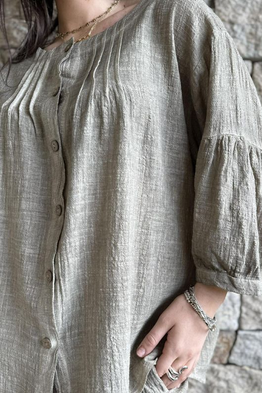 Loom & Thread Pin Tuck Blouse Washed Earth /40=